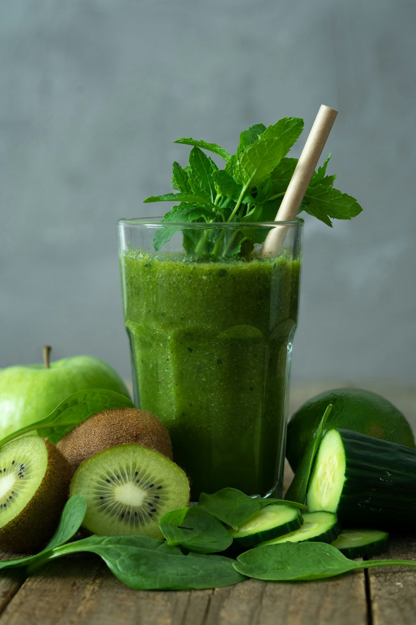 Green smoothie with fresh fruit and vegetables
